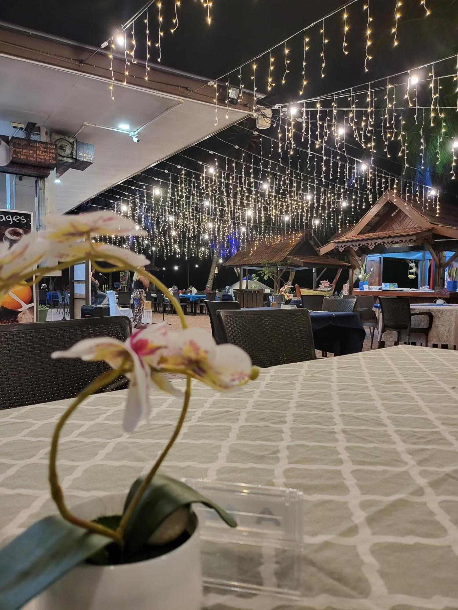 Sandy Beach Resort By Casa Loma Pantai Cenang  Kültér fotó
