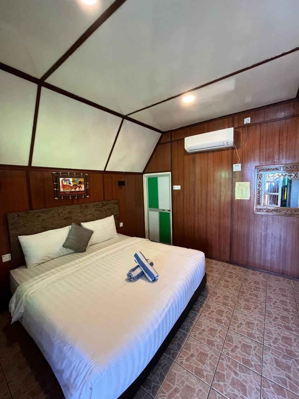 Sandy Beach Resort By Casa Loma Pantai Cenang  Kültér fotó
